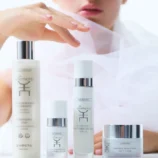 Ultra-light brightening emulsion SPF 15-1