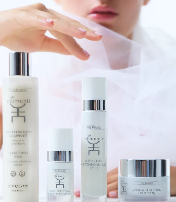 Ultra-light brightening emulsion SPF 15-1